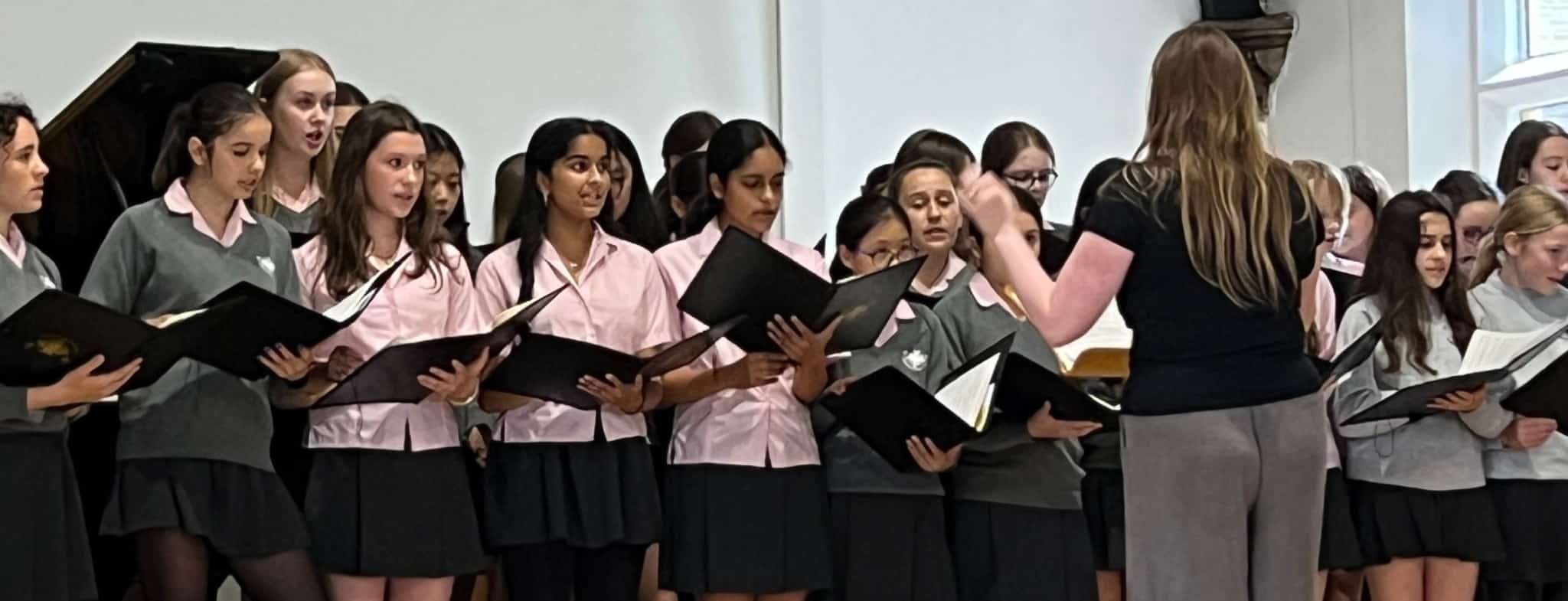 Bob Chilcott 70th Birthday Recital: Junior Chamber Choir